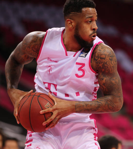 是续约谈判 是续约谈判