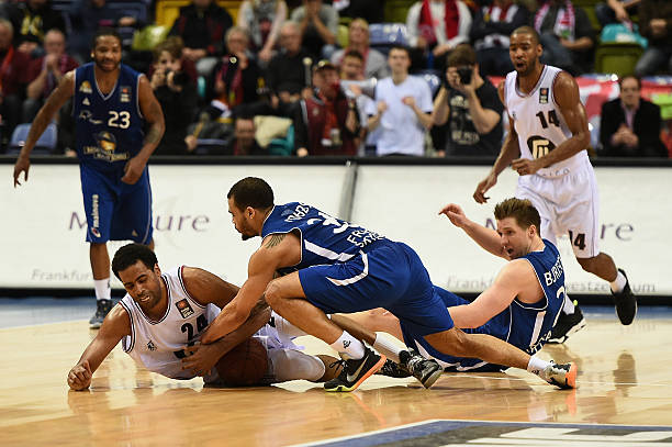 也是更衣室 也是更衣室